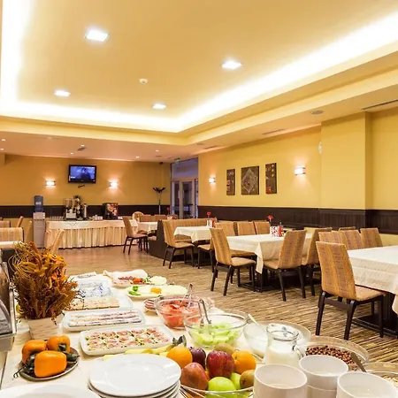 The Stream Хотел