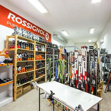 The Stream Хотел 3*