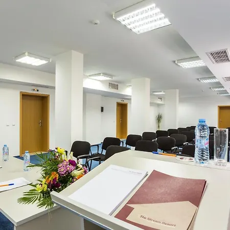 The Stream Hotell 3*