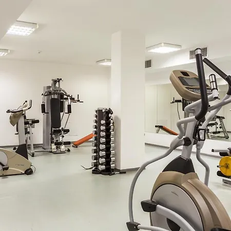 Hotell The Stream 3*