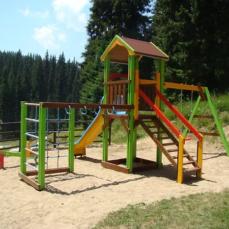 Хотел The Stream